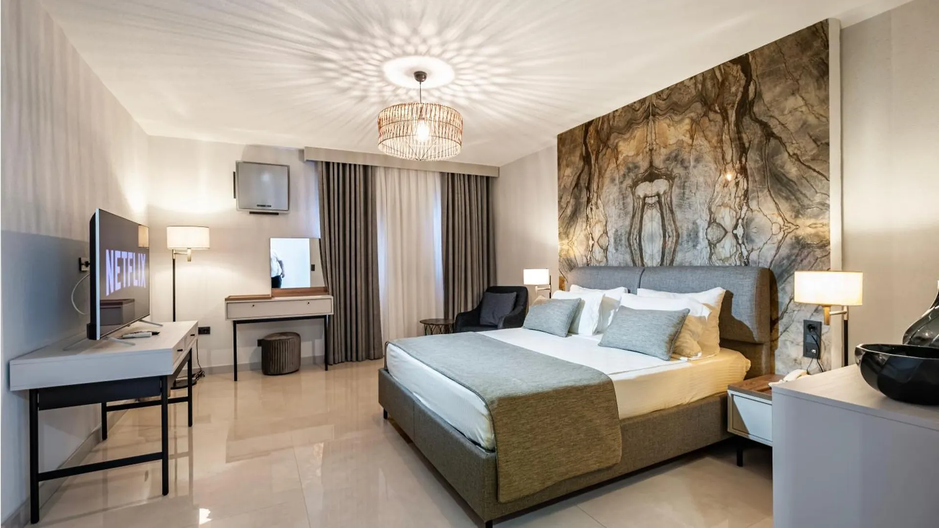 Babana Hotel Golturkbuku