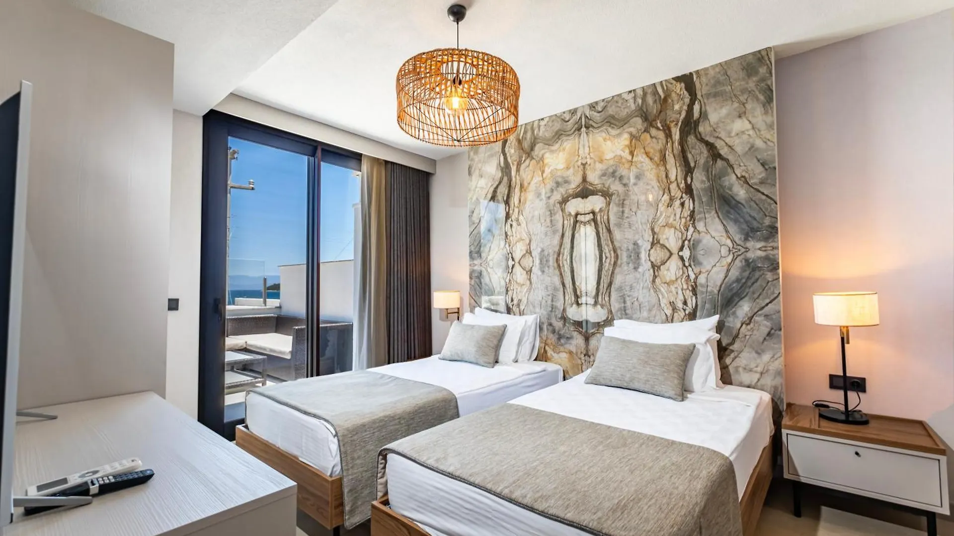 Babana Hotel Golturkbuku 2*,